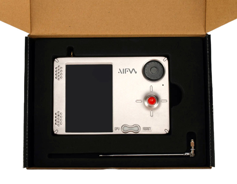 PortaRF: All-in-One HackRF One + PortaPack H4M SDR