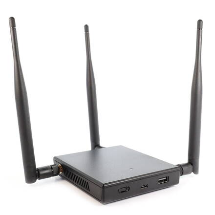 WiFi Pineapple Mark VII